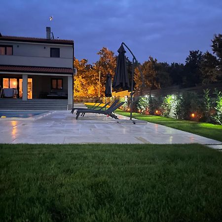 ポレッチ Casa Miaヴィラ エクステリア 写真